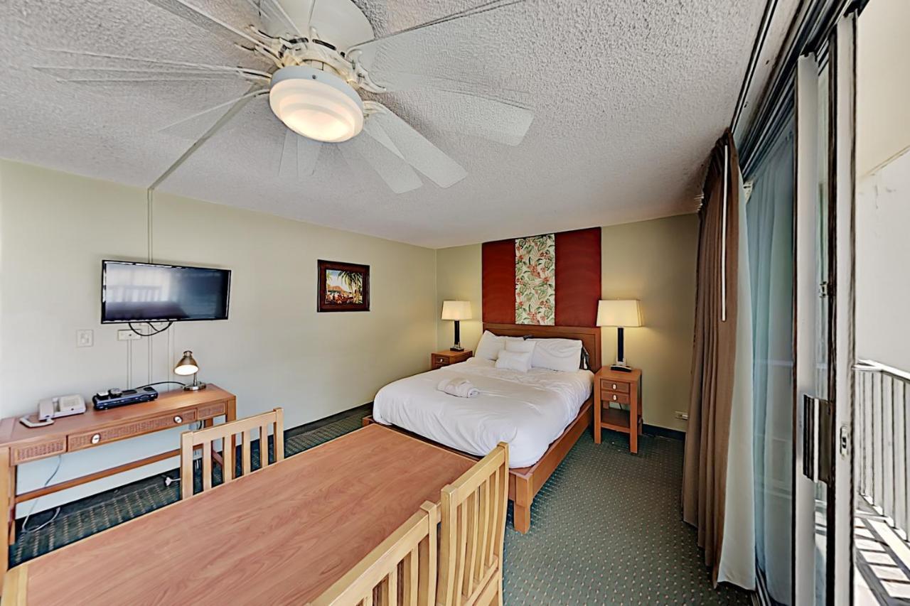 Pacific Monarch 901 Apartment *